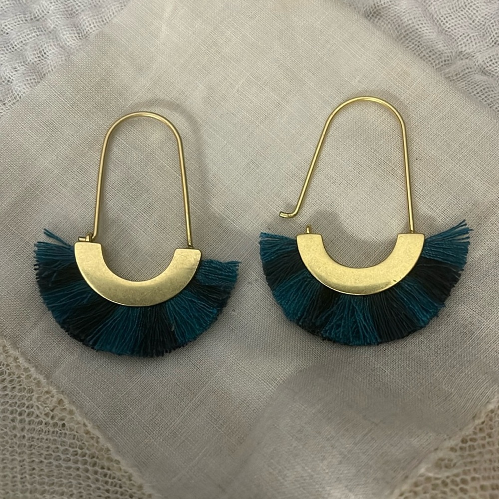 Madewell Arc Wire Fringe Earrings